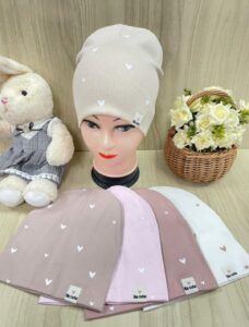 Шапка весенняя