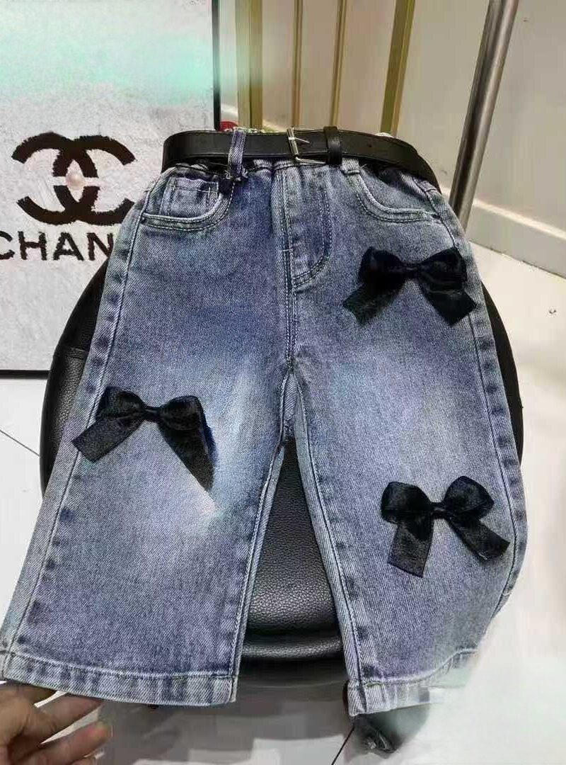 Джинсы