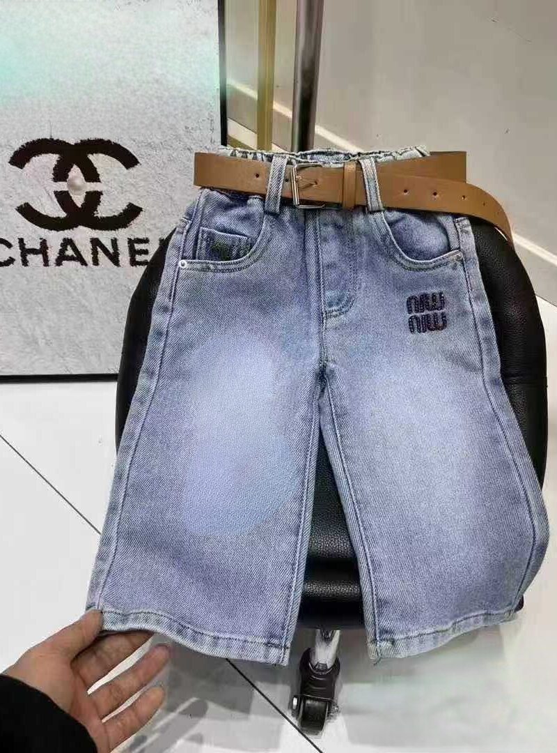 Джинсы
