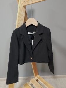 Пиджак укороченный