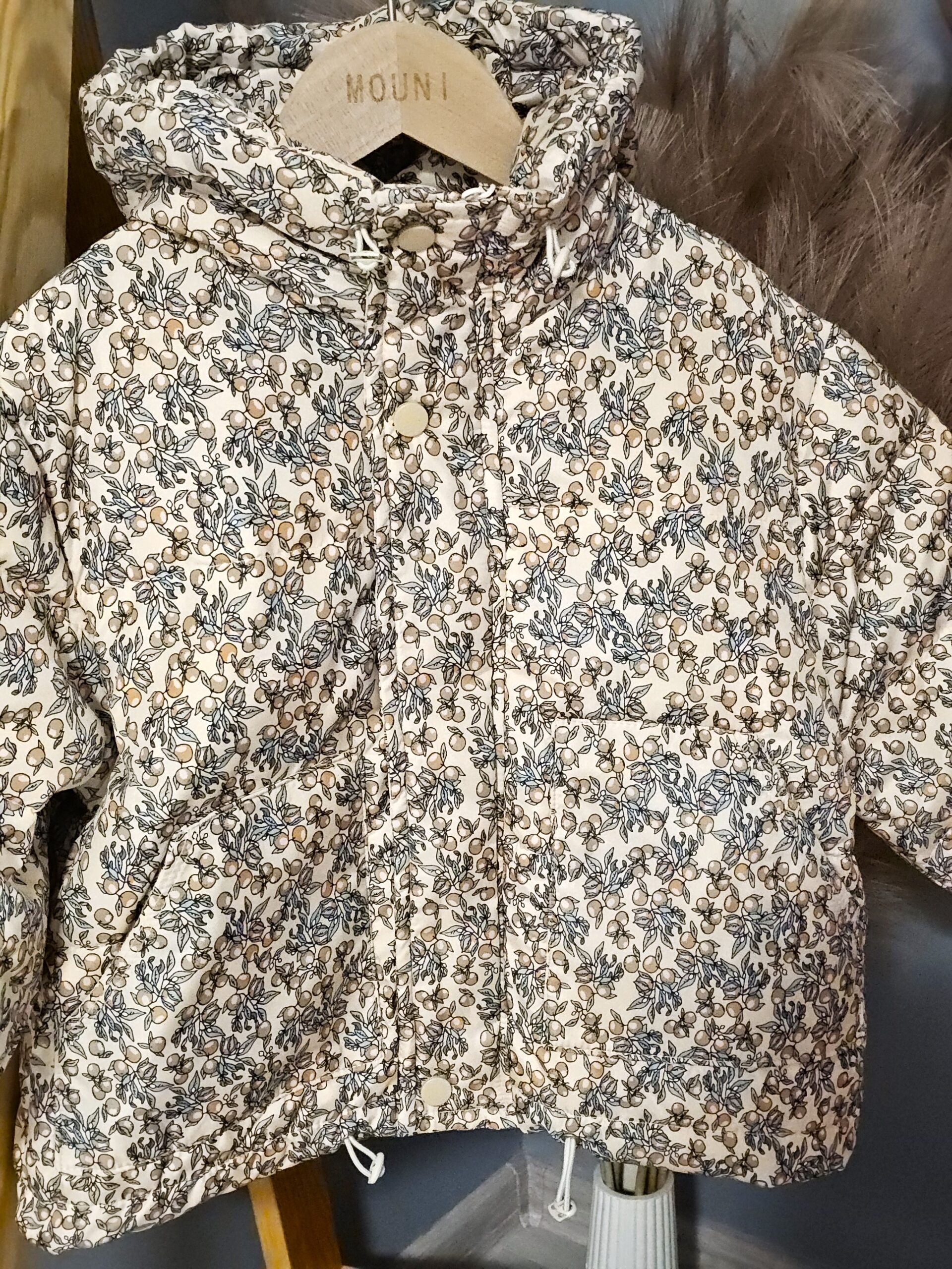 Куртка деми для девочек — изображение 2