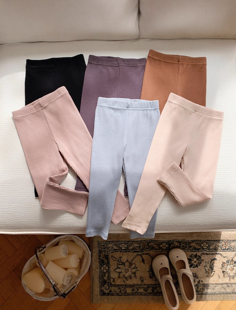 Лосины в рубчик