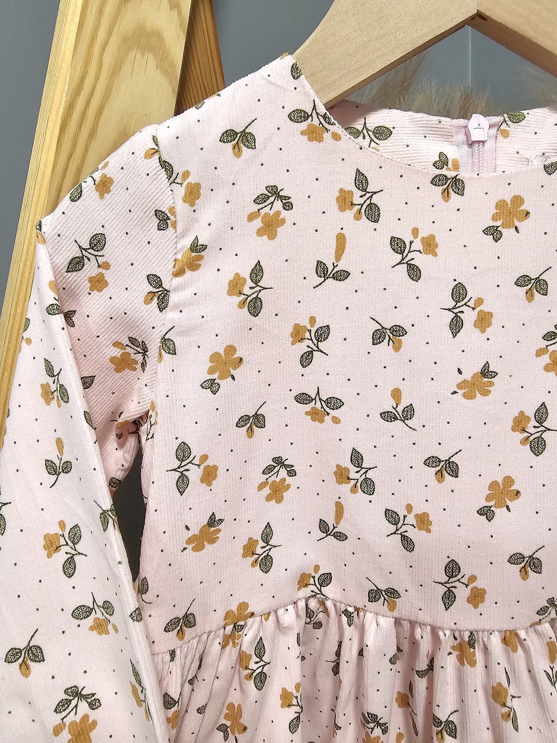 Платье вельветовое — изображение 2