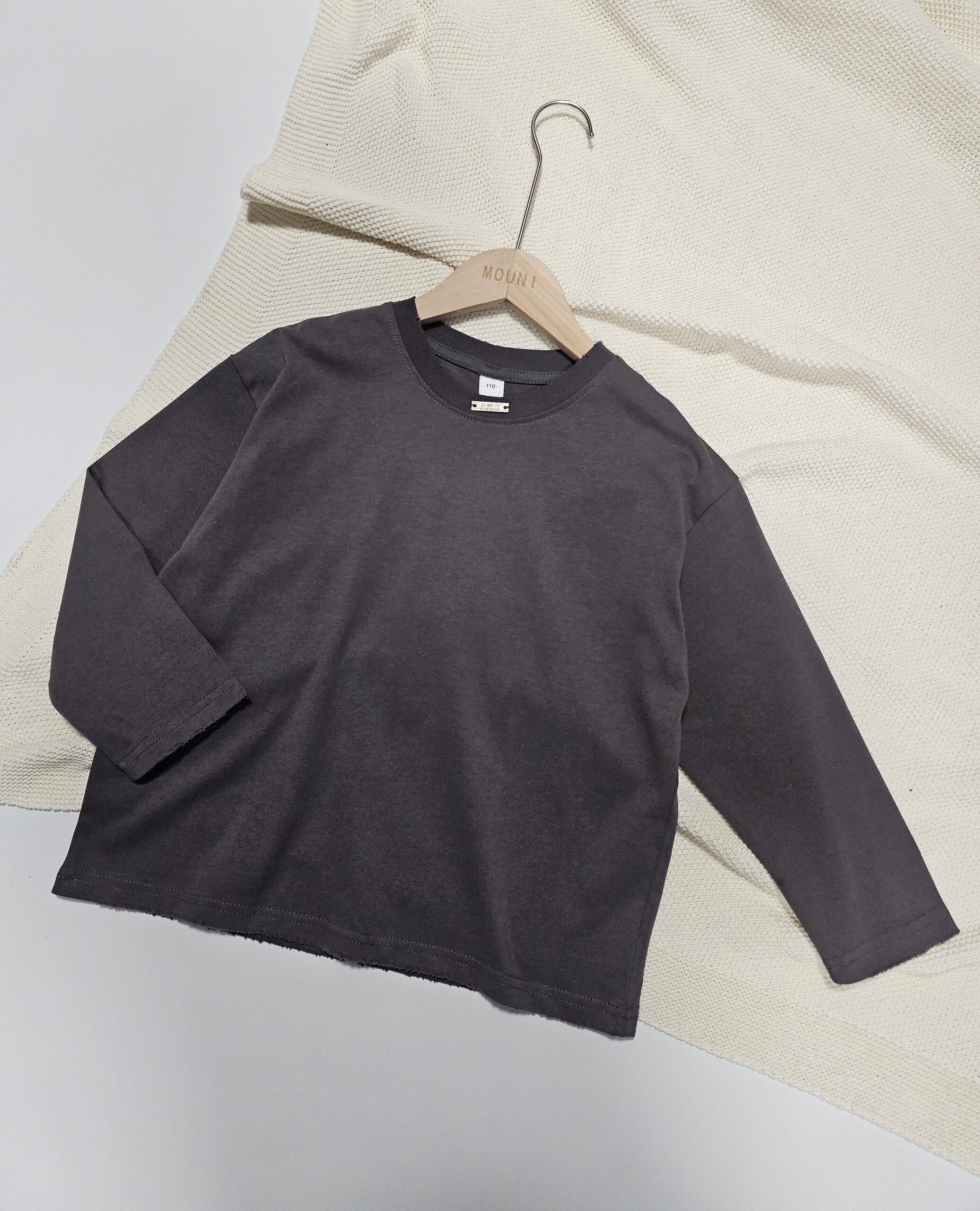 Лонгслив для мальчиков и девочек