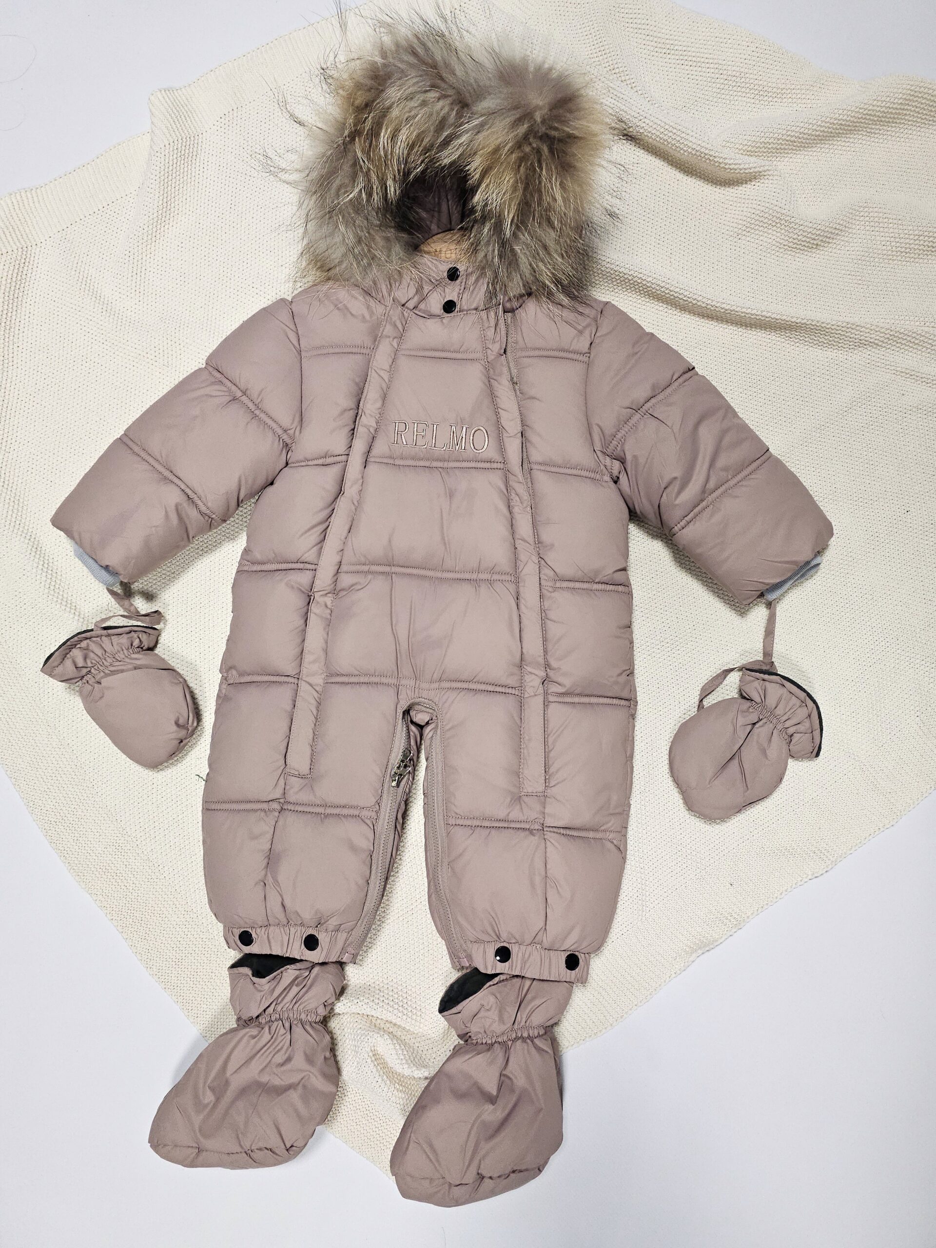 Зимний комбинезон для девочек