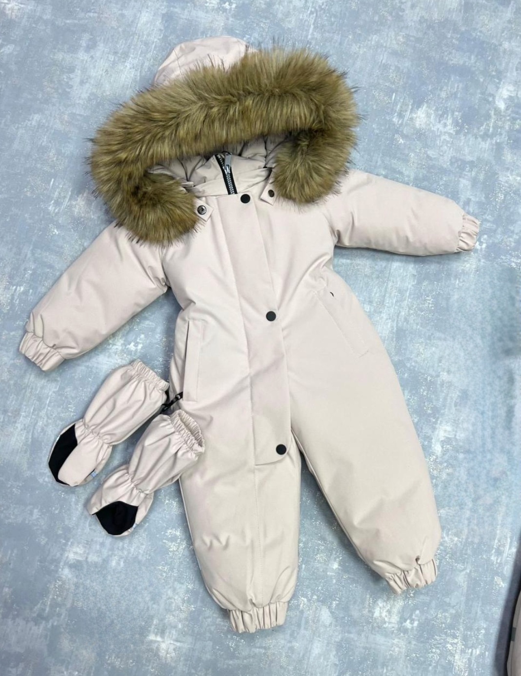 Зимний комбинезон