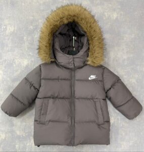 Зимняя куртка для мальчиков