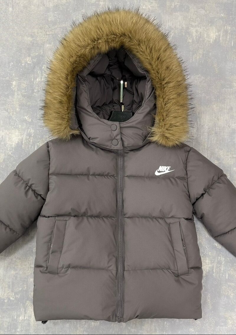 Зимняя куртка для мальчиков