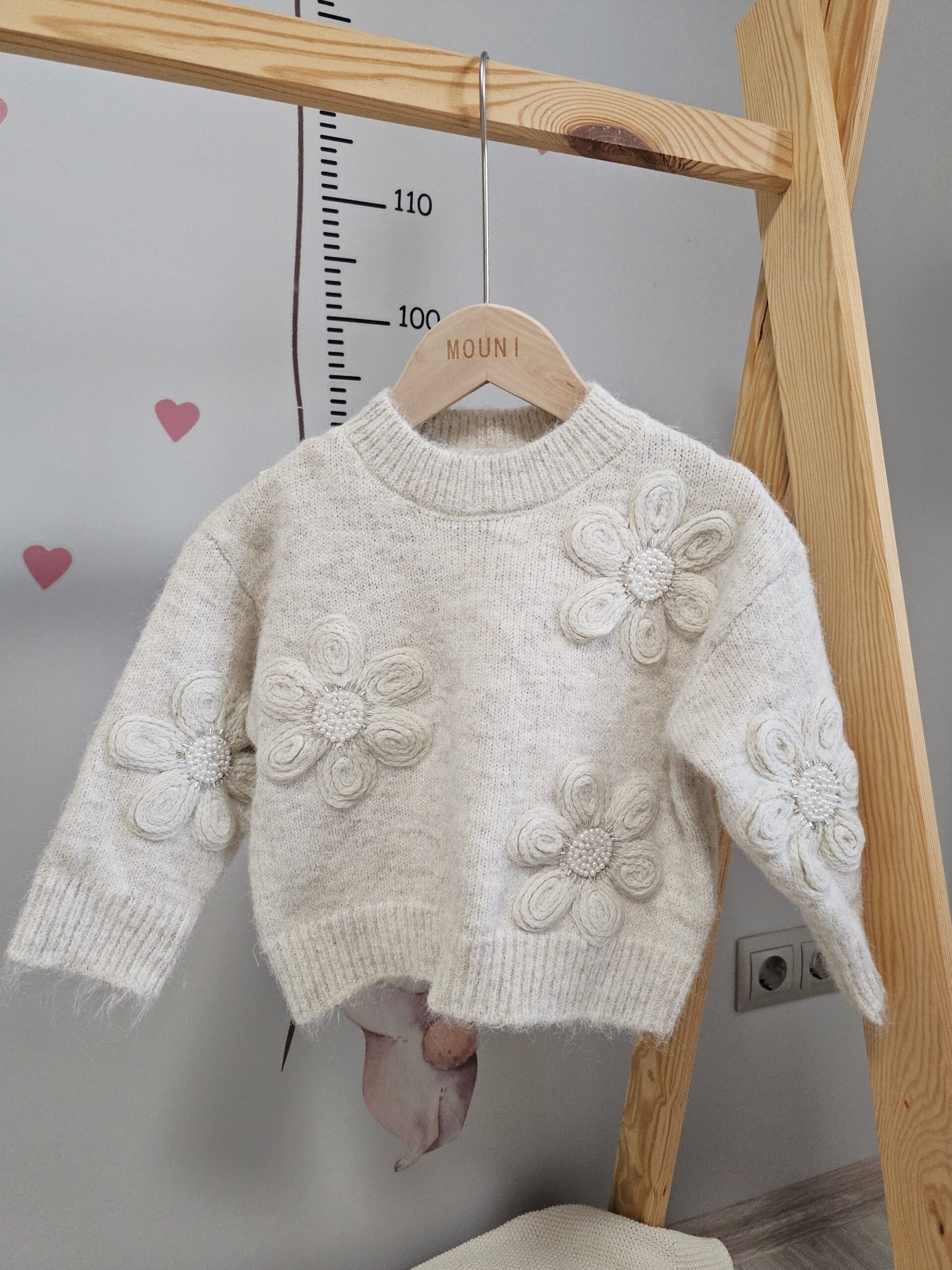 Тёплый свитер