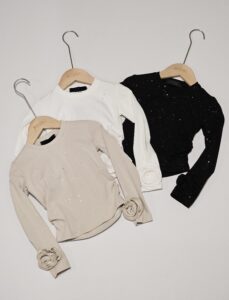 Лонгслив с розочками