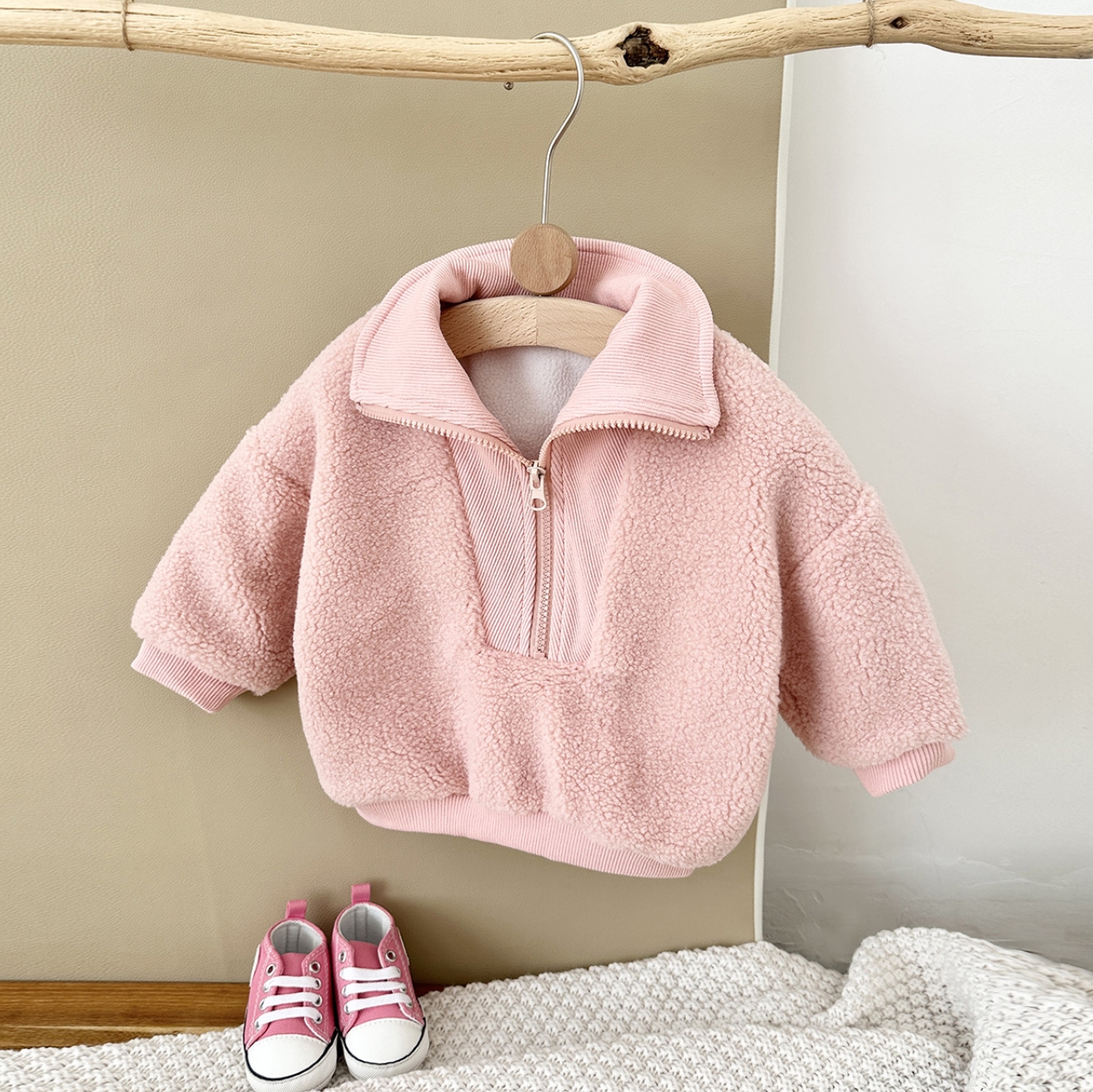 Плюшевый джемпер