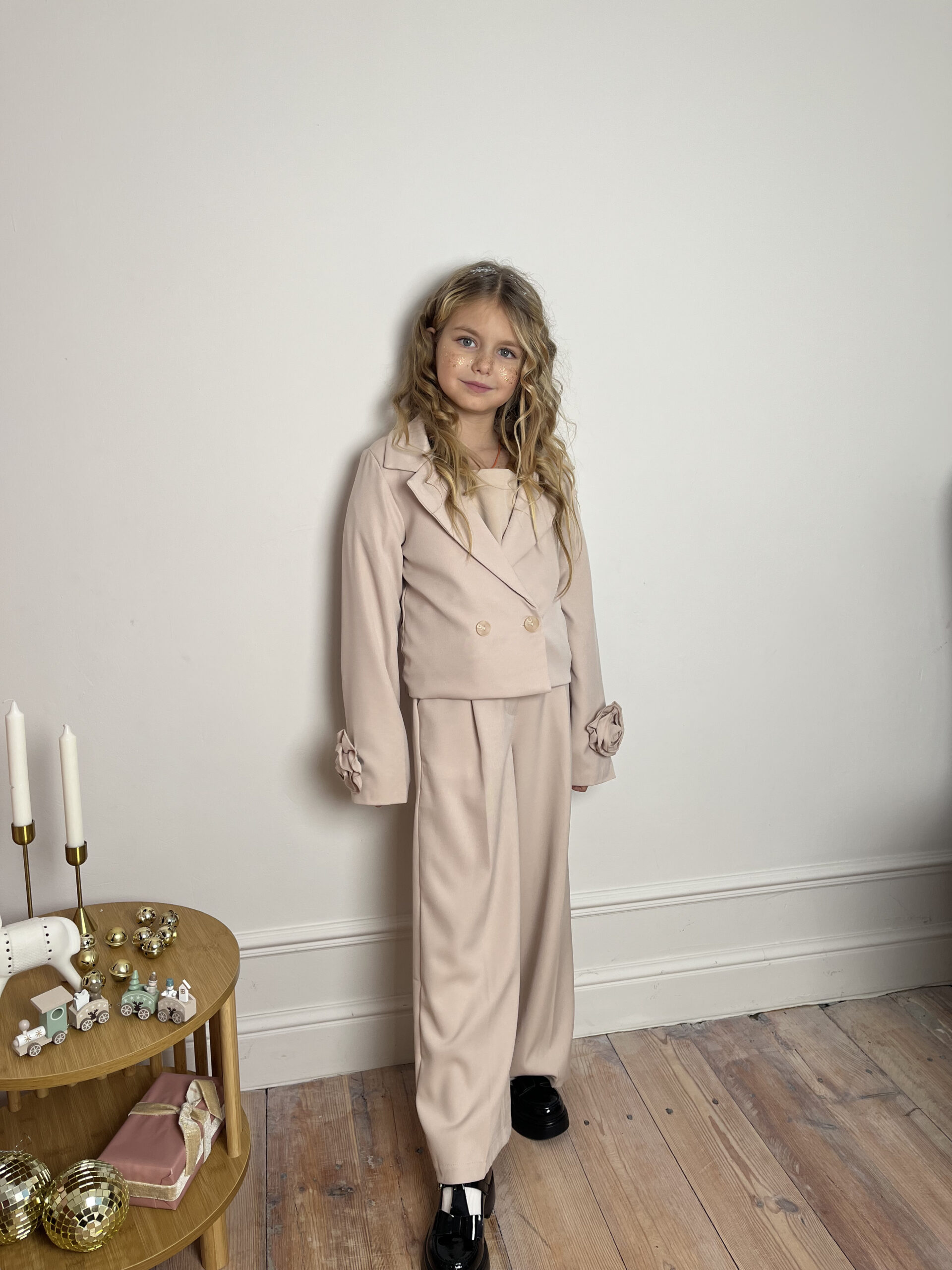 Костюм 2-ка нарядный — изображение 2