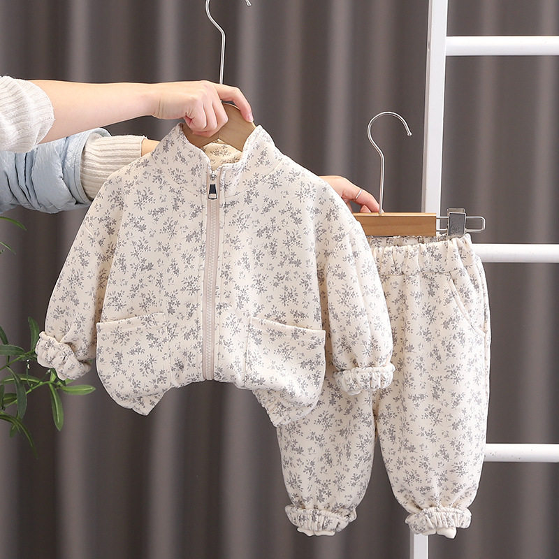 Костюм 2-ка для девочек