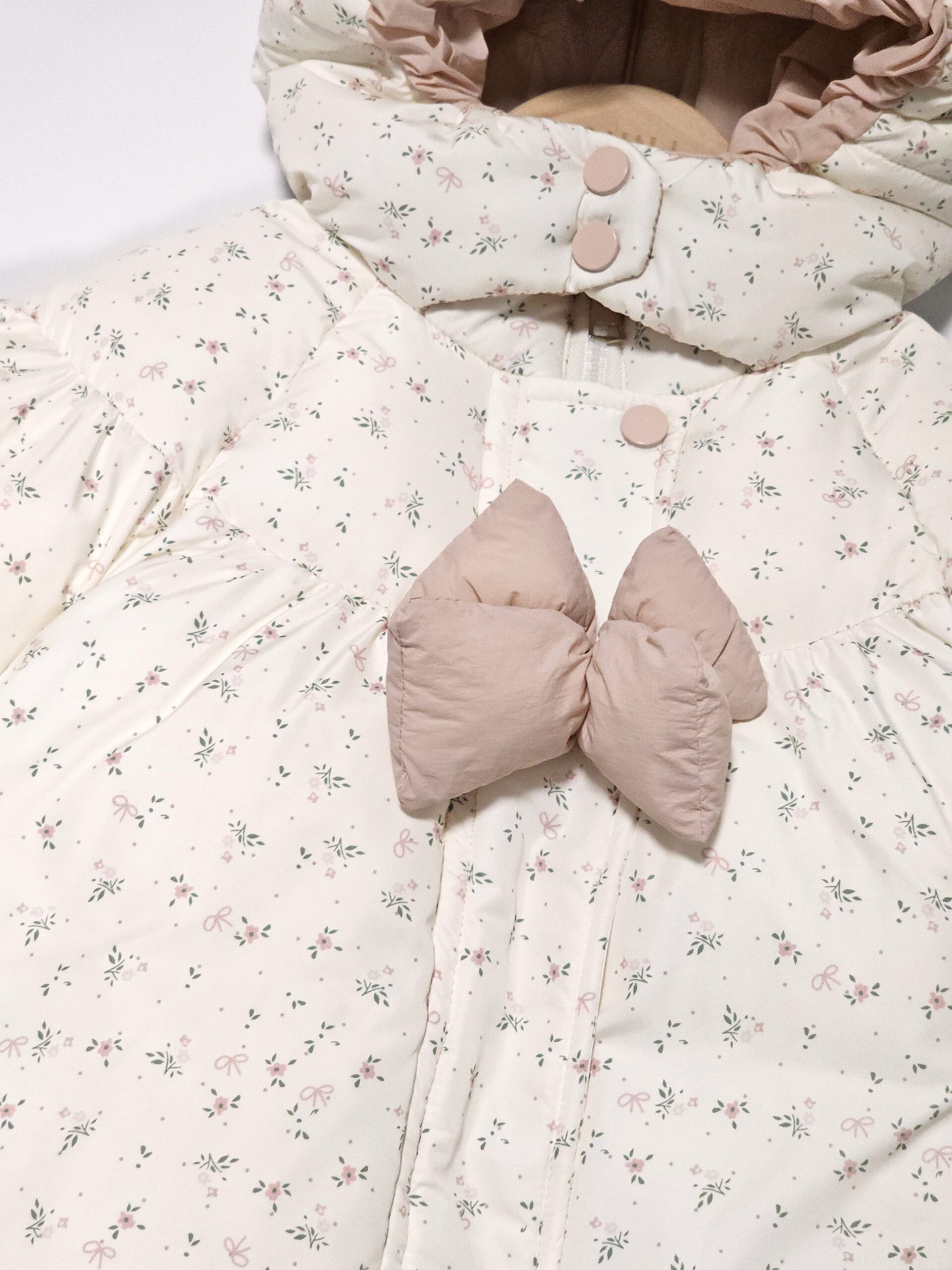 Куртка для девочек — изображение 2