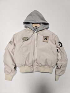 Бомбер деми