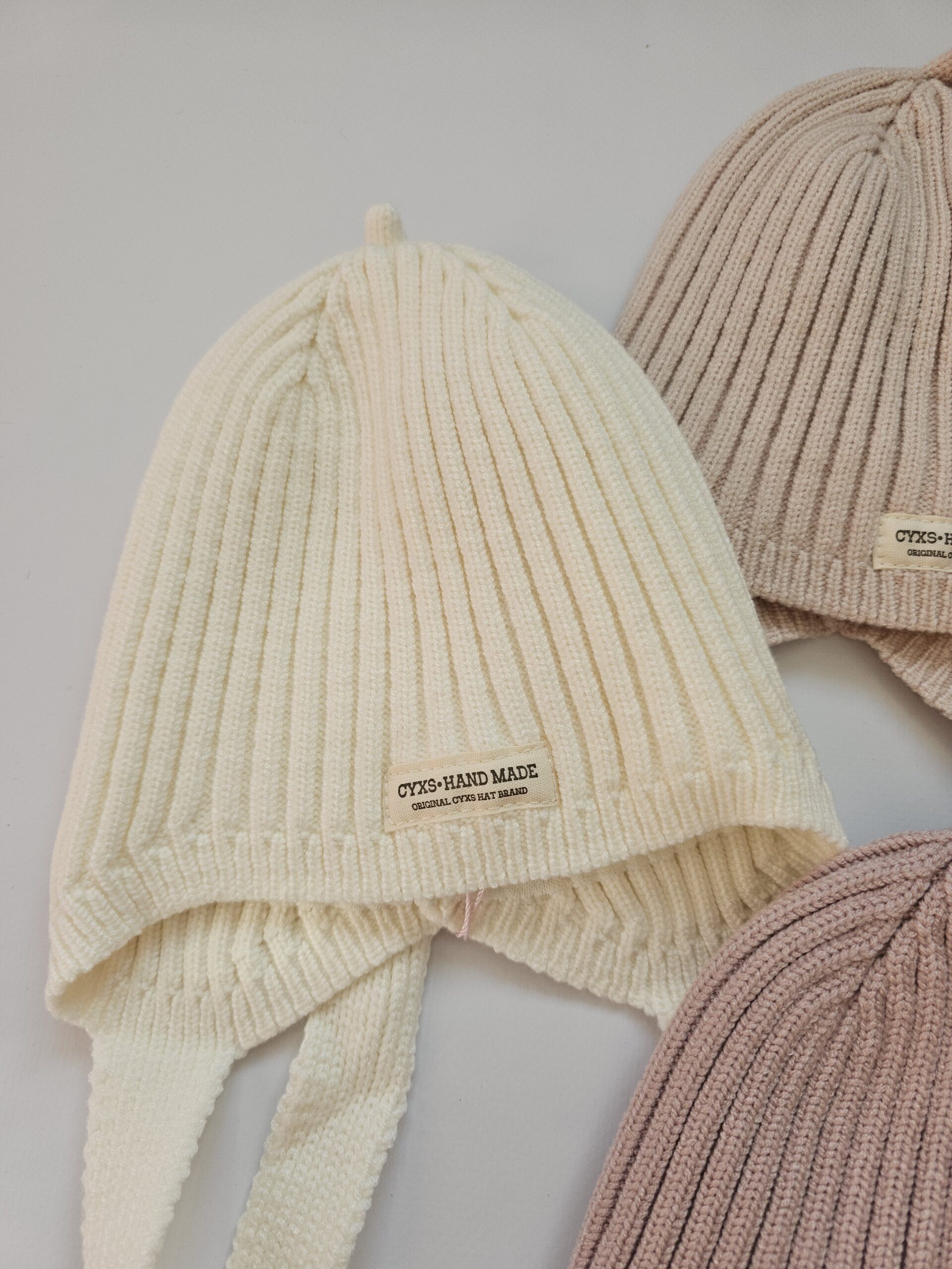 Шапка деми — изображение 2