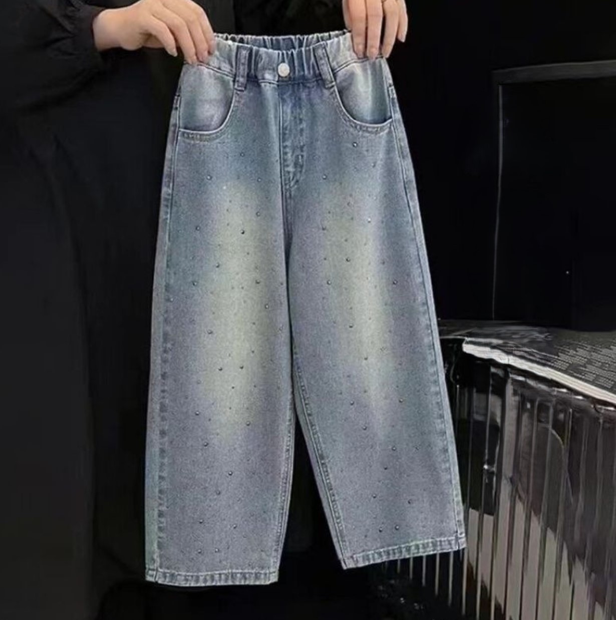 Джинсы в стразы